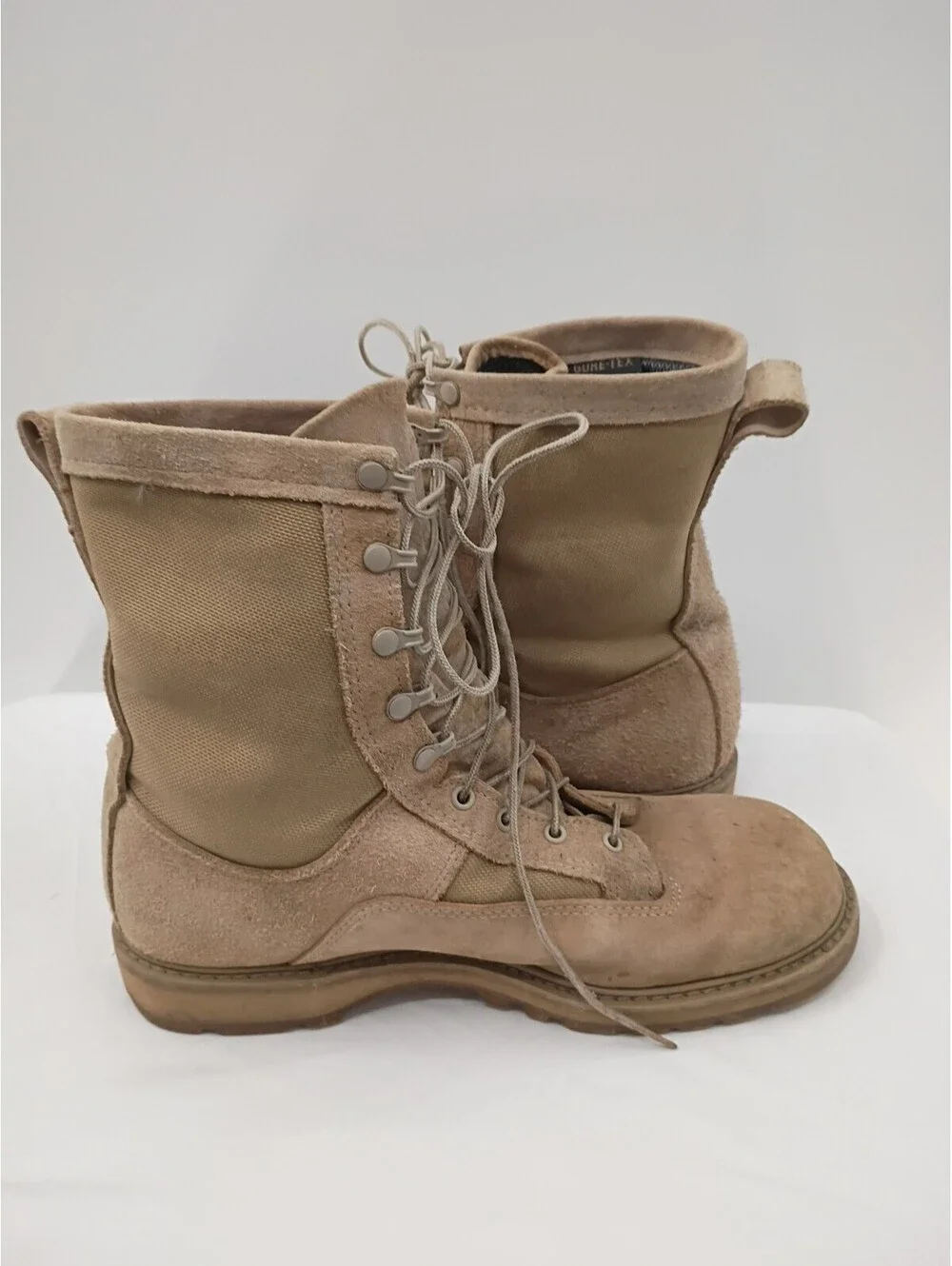 Bates Military Boots Mens Size 12 W Beige Gore Tex  Lace Up Vibram Sole Outdoor